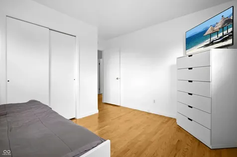 13705 E 200 S Columbus IN 47203