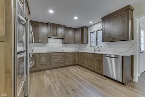69 E Maple Drive Franklin IN 46131