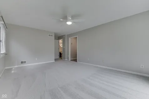 69 E Maple Drive Franklin IN 46131