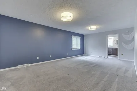 69 E Maple Drive Franklin IN 46131