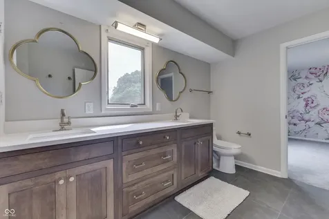 69 E Maple Drive Franklin IN 46131