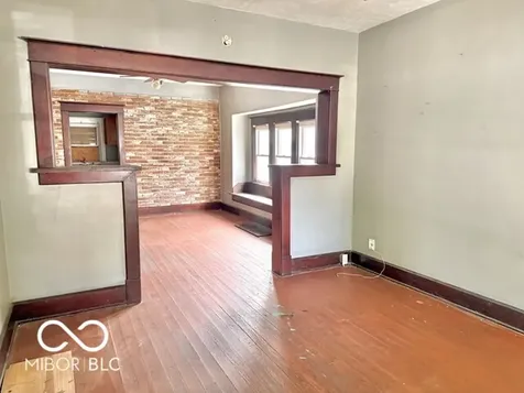 1367 N Kealing Avenue Indianapolis IN 46201
