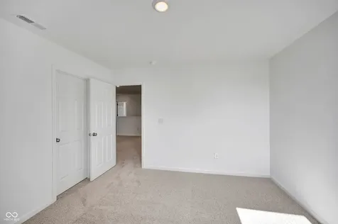 2317 Bear Oak Run Shelbyville IN 46176