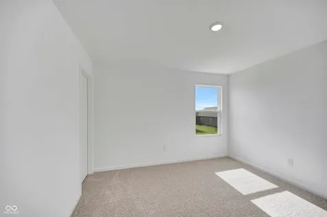 2317 Bear Oak Run Shelbyville IN 46176