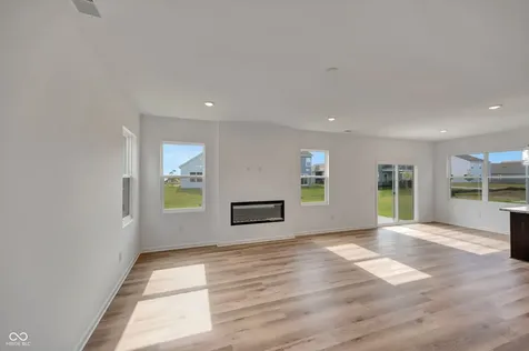 2317 Bear Oak Run Shelbyville IN 46176