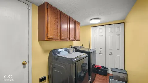 4309 Saffron Drive Indianapolis IN 46237