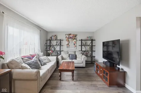 362 Carmelaire Court Carmel IN 46032