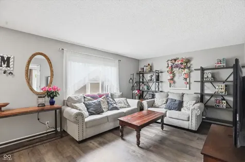 362 Carmelaire Court Carmel IN 46032