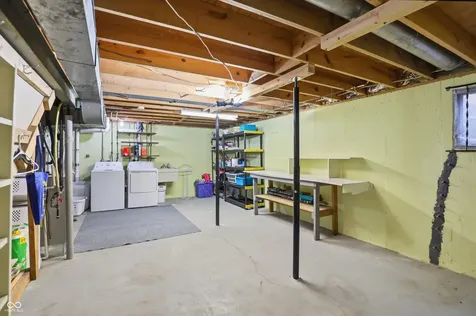 362 Carmelaire Court Carmel IN 46032
