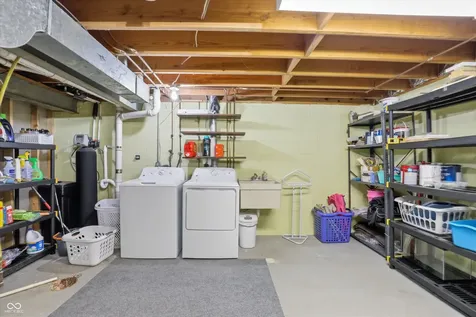 362 Carmelaire Court Carmel IN 46032