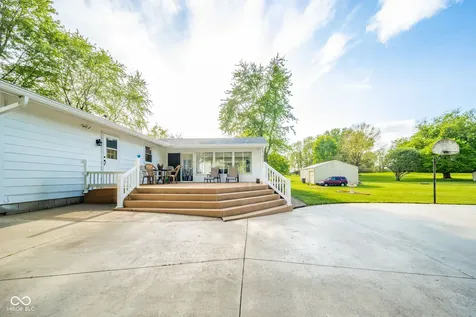 1020 E Shockley Road Muncie IN 47302