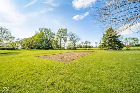 1020 E Shockley Road Muncie IN 47302