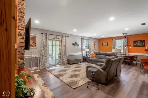 151 Hilltop Lane Nashville IN 47448