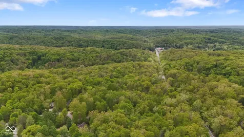 151 Hilltop Lane Nashville IN 47448