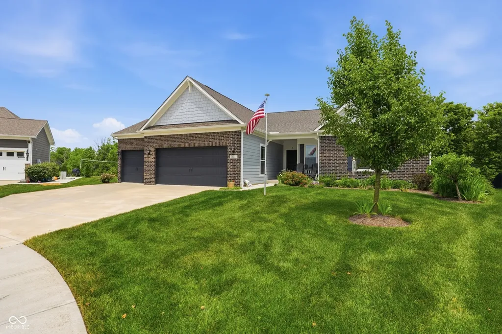 10237 Maiden Court Fishers IN 46040
