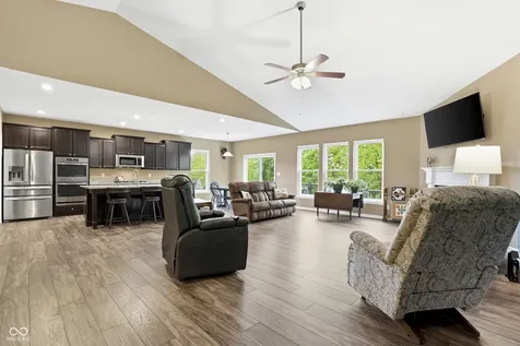 10237 Maiden Court Fishers IN 46040