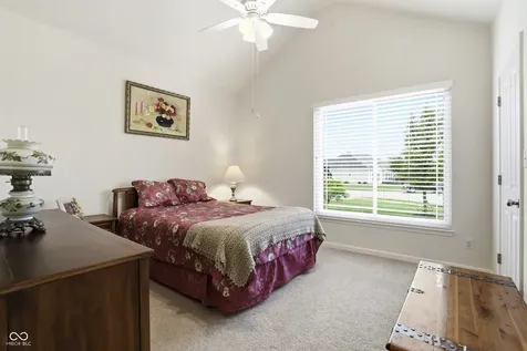 10237 Maiden Court Fishers IN 46040