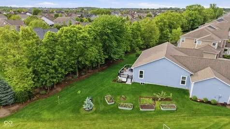 10237 Maiden Court Fishers IN 46040