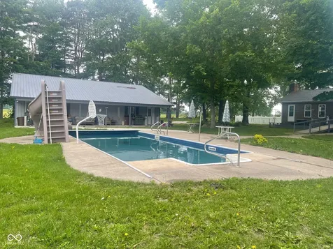 13617 W County Road 400 N Quincy IN 47456