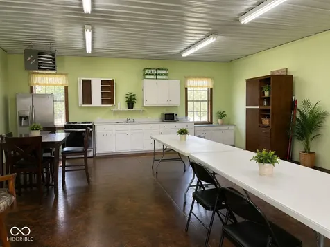 13617 W County Road 400 N Quincy IN 47456