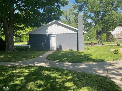 13617 W County Road 400 N Quincy IN 47456