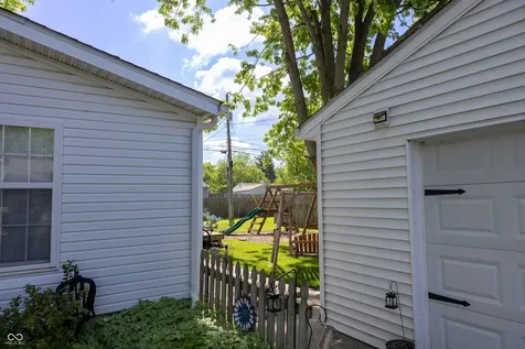 1601 Fairlane Street Crawfordsville IN 47933