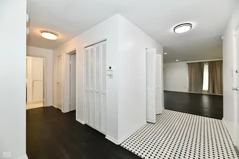 3016 Lake Shore Drive Indianapolis IN 46205