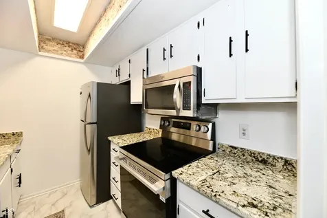 3016 Lake Shore Drive Indianapolis IN 46205