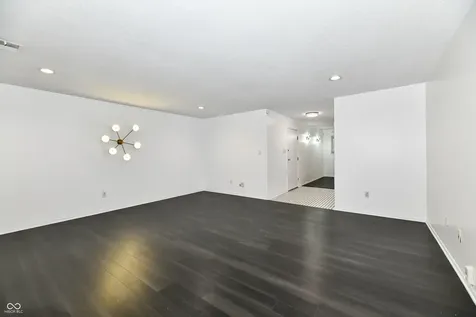 3016 Lake Shore Drive Indianapolis IN 46205