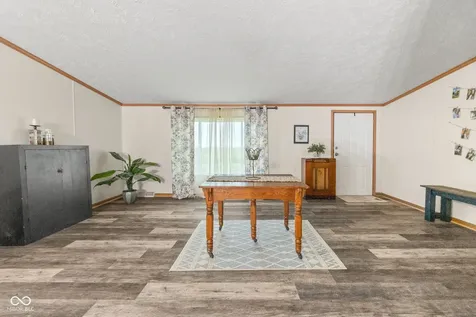 1540 E 900 N Crawfordsville IN 47933