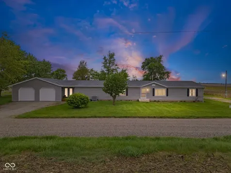 1540 E 900 N Crawfordsville IN 47933