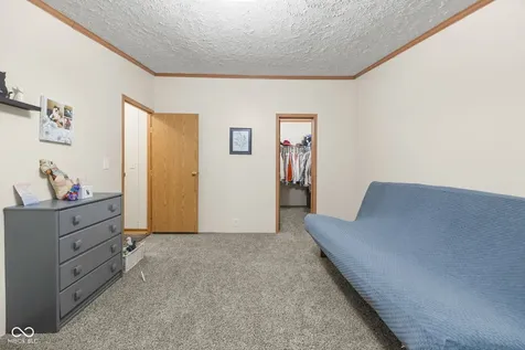 1540 E 900 N Crawfordsville IN 47933