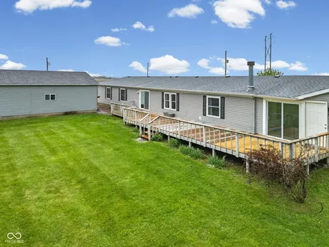 1540 E 900 N Crawfordsville IN 47933