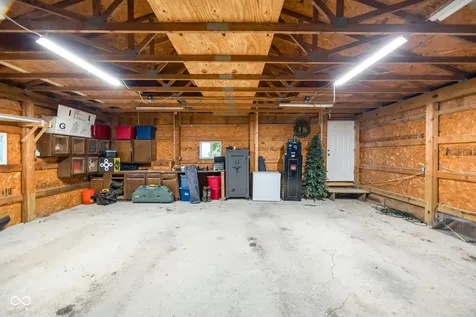 1540 E 900 N Crawfordsville IN 47933