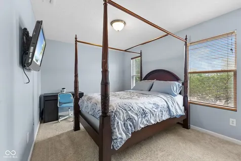 15556 Old Pond Circle Noblesville IN 46060