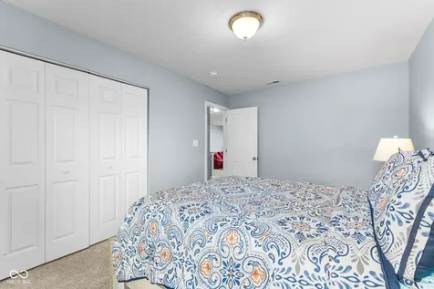 15556 Old Pond Circle Noblesville IN 46060