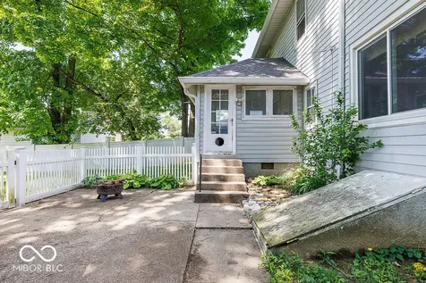 456 W Hillside Avenue Spencer IN 47460