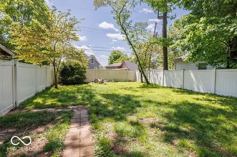 456 W Hillside Avenue Spencer IN 47460
