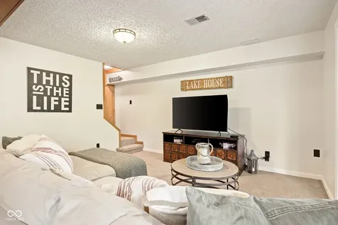 6232 Bobwhite Drive Nineveh IN 46164
