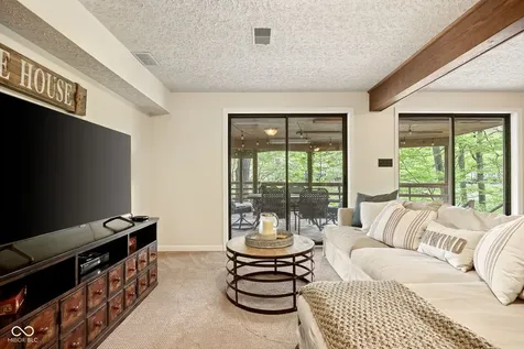 6232 Bobwhite Drive Nineveh IN 46164