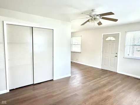 208 N 5th Avenue Beech Grove IN 46107