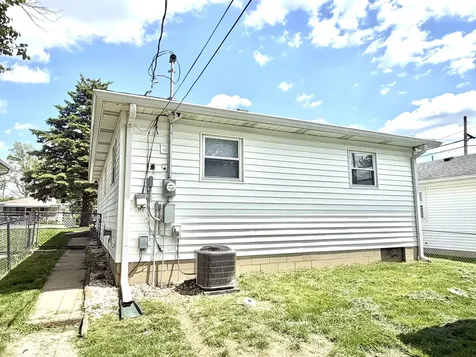 208 N 5th Avenue Beech Grove IN 46107