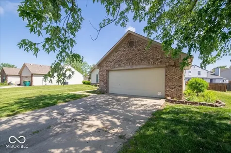 725 Lake Shore Road Franklin IN 46131