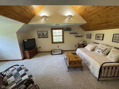 13500 N Summerhill Drive Albany IN 47320