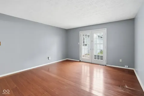 5953 Beau Jardin Drive Indianapolis IN 46237
