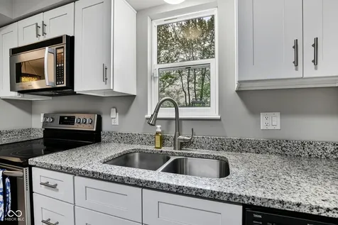 6177 Buttonwood Drive Noblesville IN 46062
