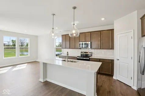 15989 Tharp Woods Drive Fishers IN 46037