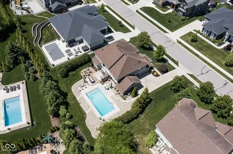 10589 Geist View Drive Fishers IN 46055