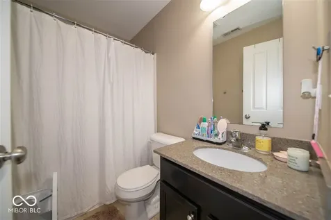 14128 Stoney Shore Avenue Mccordsville IN 46055