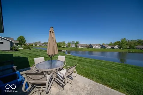 14128 Stoney Shore Avenue Mccordsville IN 46055